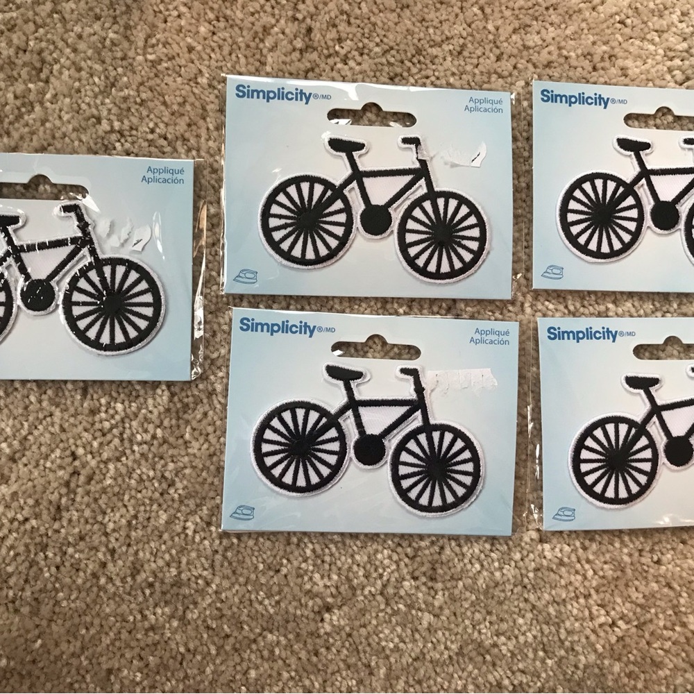 Simplicity Black and White Bike Iron-On Appliqué Pack - Set of 5